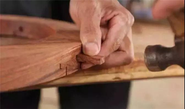 红木家具榫卯制作
